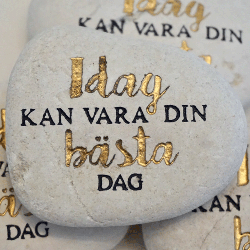 stenar med text