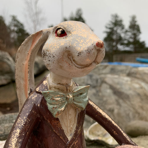påskkanin med fat