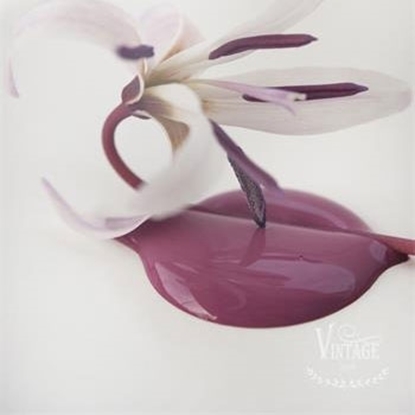 Bild på Vintage red Jeanne dárc living Vintage paint 700 ml