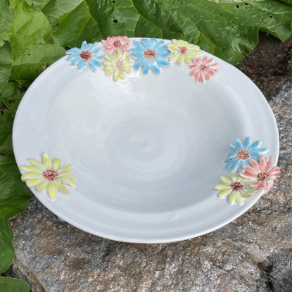 Bild på Skål med blommor