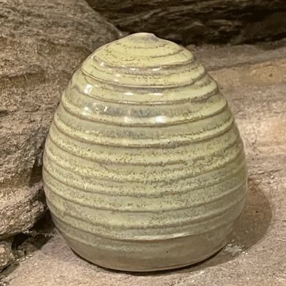 Bild på Drejat ägg koppargrönt