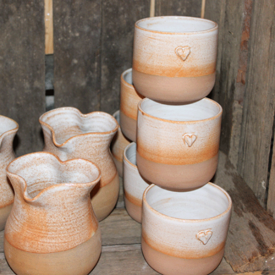 Bild på Kopp hjärta brun/vit