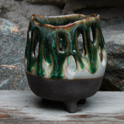 Bild på Ljuslykta  tre ben grön