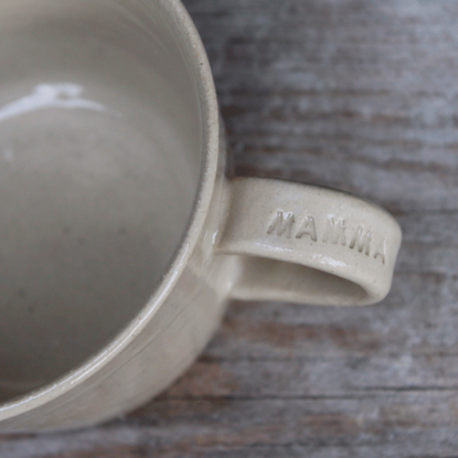 Bild på Kopp Mamma Beige  Glansig